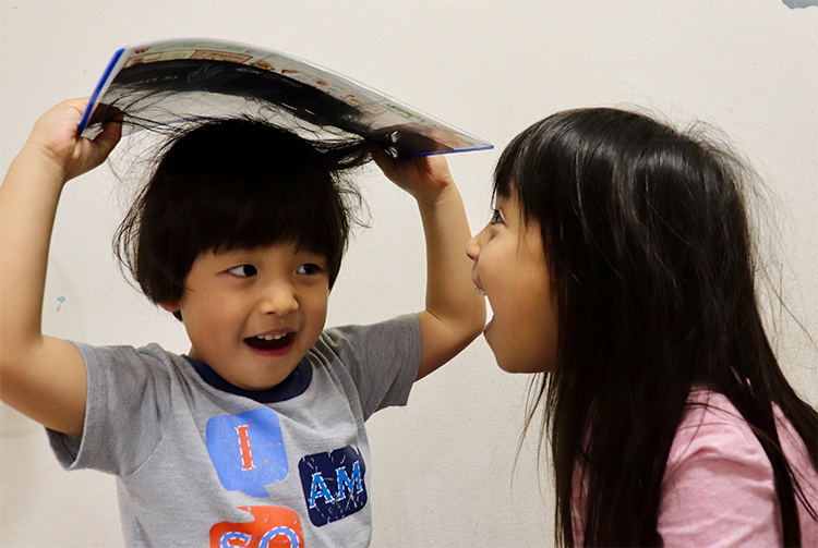 【写真】わー!すごーい!!/4歳0ヵ月